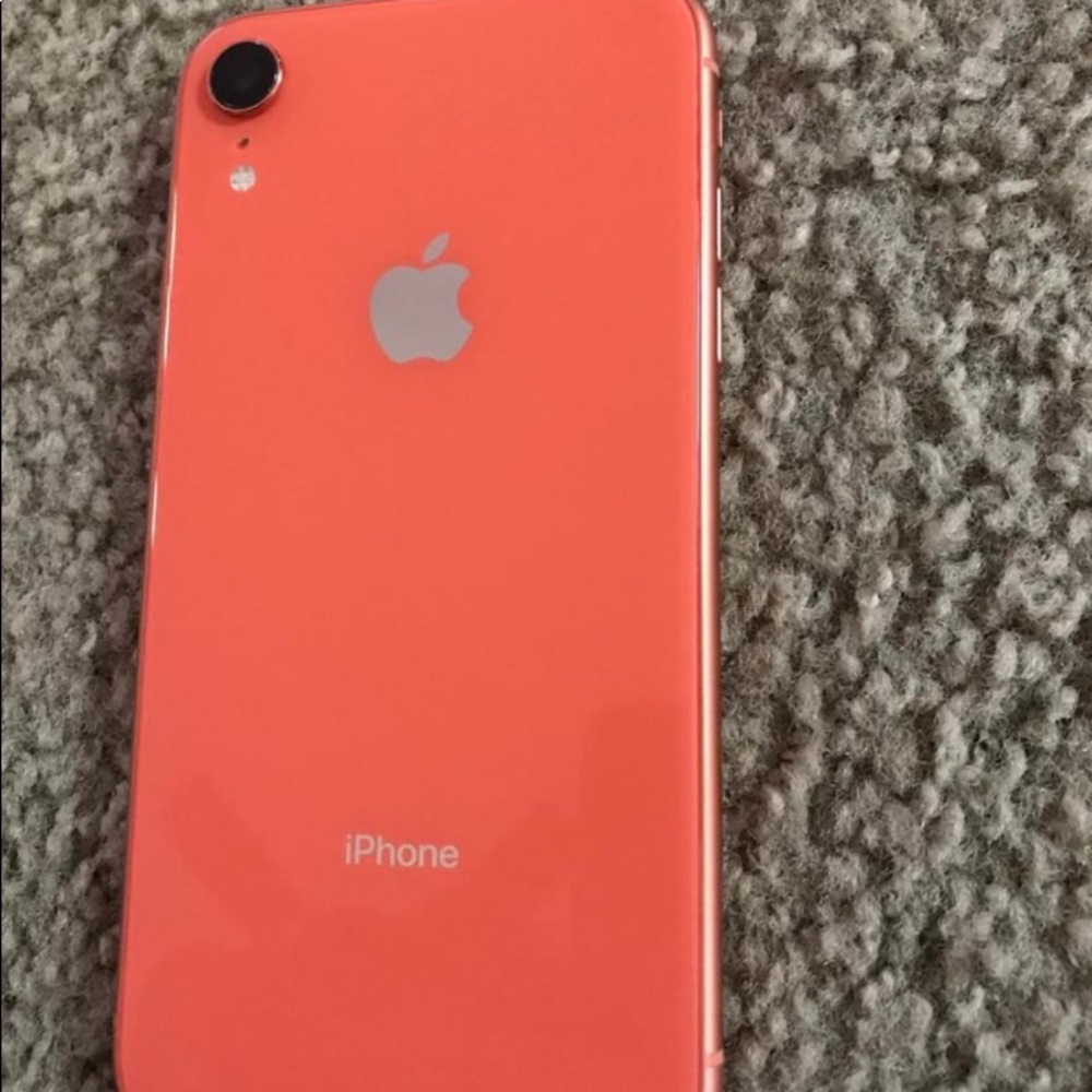 iPhone XR